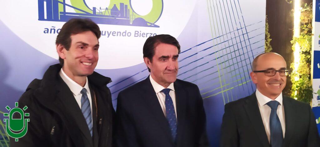 WhatsApp Image 2024-11-27 at 21.28.23 (1)