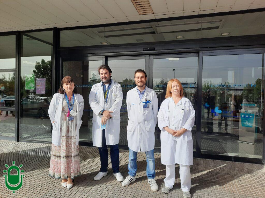 Directora Enfermería, Angustias Pumar; Jose María Pelayo; jefe Urología Oscar Miranda y directora médica, Cristina Buelta (1)