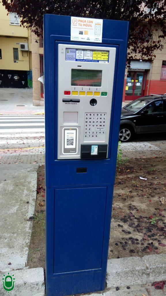 Poste Zona Azul ORA en Ponferrada (2)