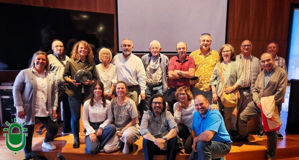 Homenaje geólogo Alberto Alfonso. Aragonito Azul (2)