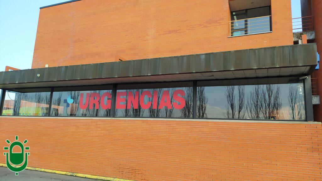 fachada urgencias hospital