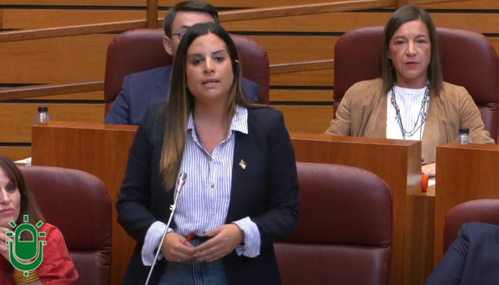 Nuria Rubio en el pleno de las Cortes de CyL. 23 sep