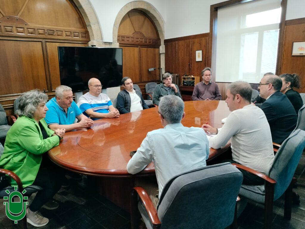 Reunión pedanías de Ponferrada tras incendios agosto 2025