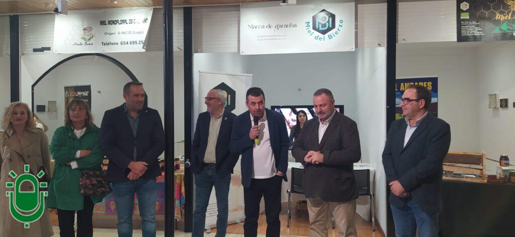 Feria Miel Camponaraya 2025. Autoridades presentan