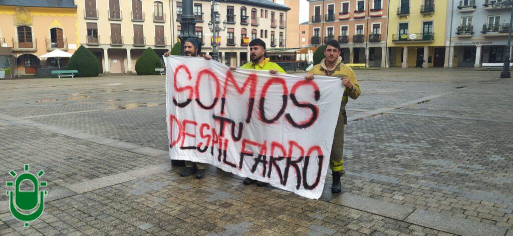 Firma convenio ampliación La Llanada. 29 octubre 2025. Protesta Bomberos Forestales