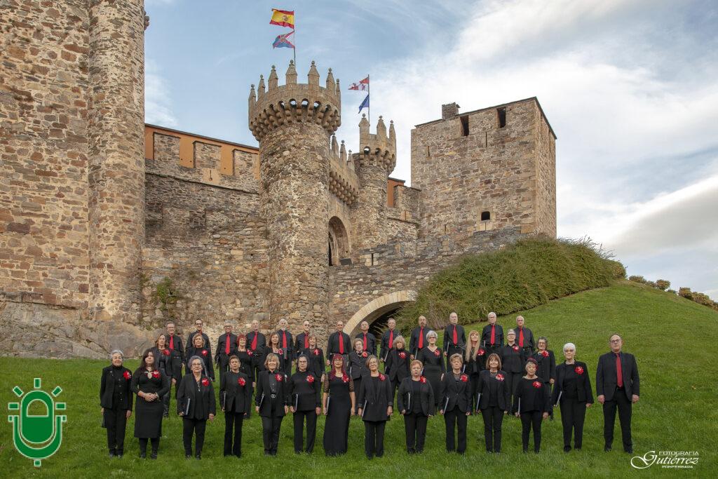 FOTO CORO OFICIAL rampa castillo