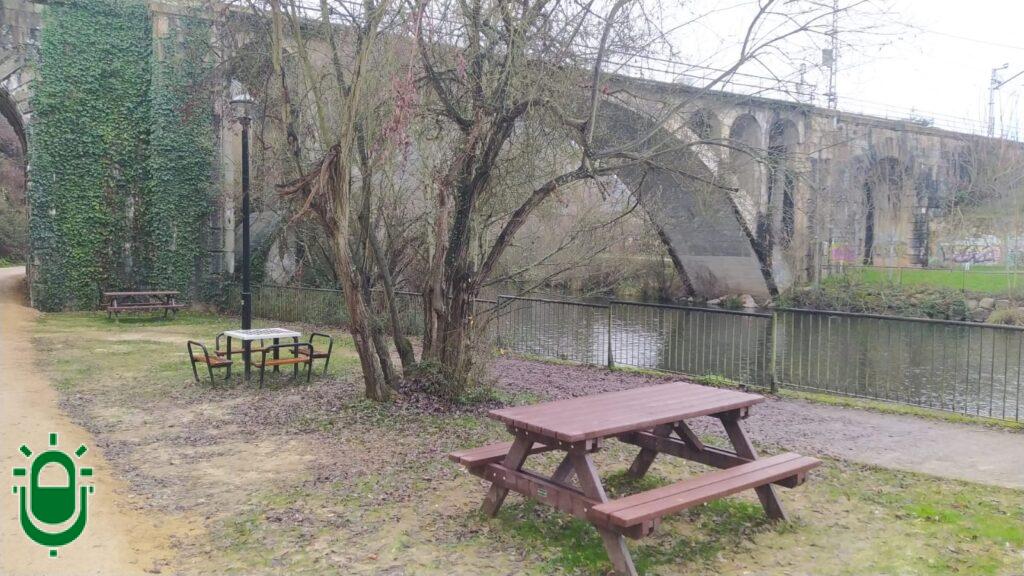 8bdb562a-eb88-4011-bc15-95d58eced1c6