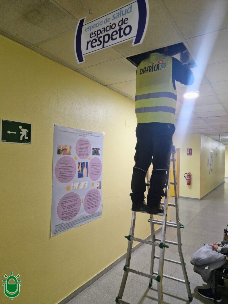 Comienzo de los trabajos para la mejora de la climatización del Centro de Salud de Fabero (1)