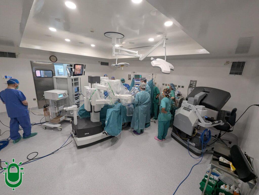 Primera operación Da Vinci Hospital El Bierzo (3)