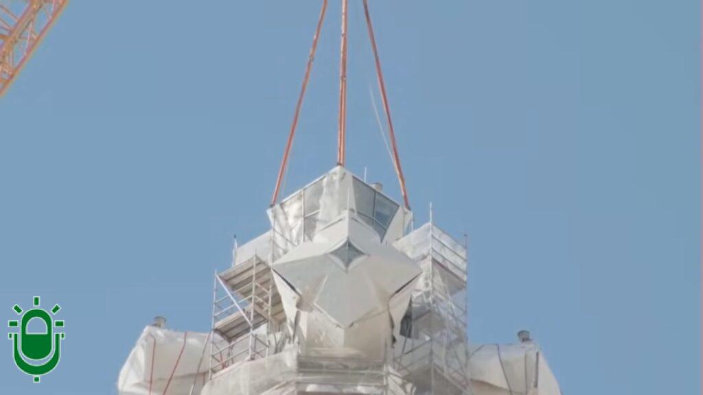 Colocan Cruz Sagrada Familia. TVITEC. 20 febrero 2026 (2)