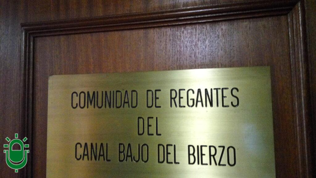 Placa Regantes Canal Bajo del Bierzo