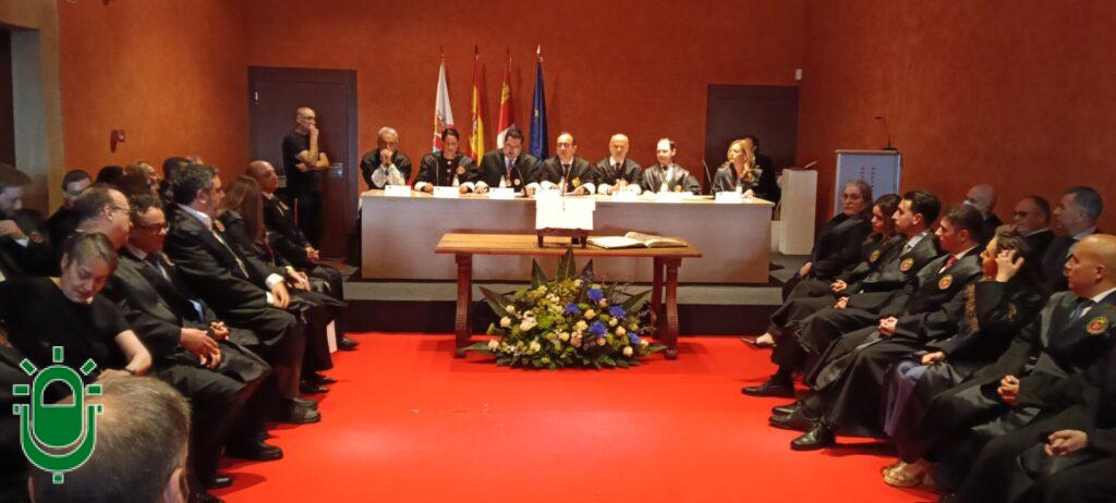 Emoción, recuerdos y responsabilidad, en la ceremonia anual de condecoraciones de los Abogados del Bierzo