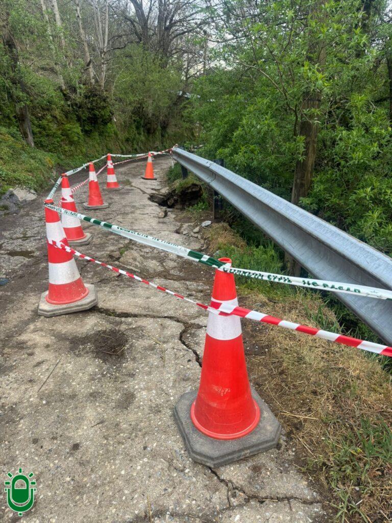 Mas socavones en La Cernada. 9 de abril de 2026 (3)