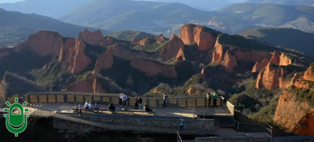 Las Médulas han sido «laboratorio de pruebas» para proteger monumentos o enclaves Patrimonio de la Humanidad. Sus enseñanzas servirán de ejemplo para mejorar la gestión de otros territorios