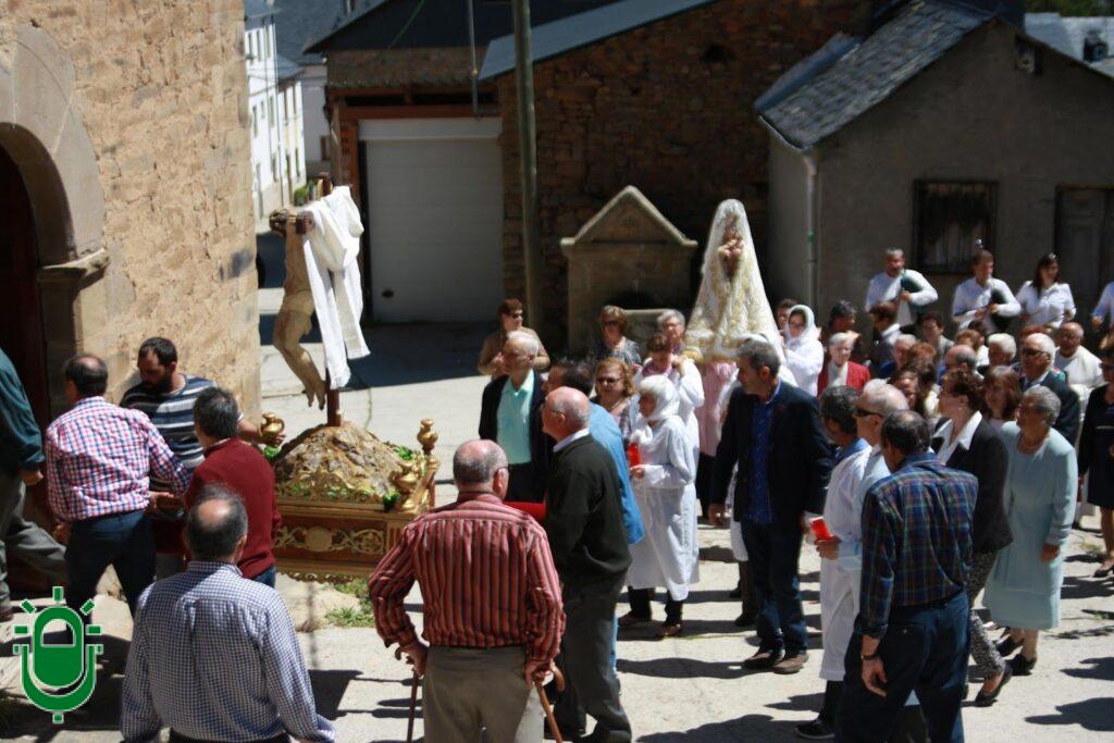 PROCESIÓN-DE-LOS-AMORTAJADOS