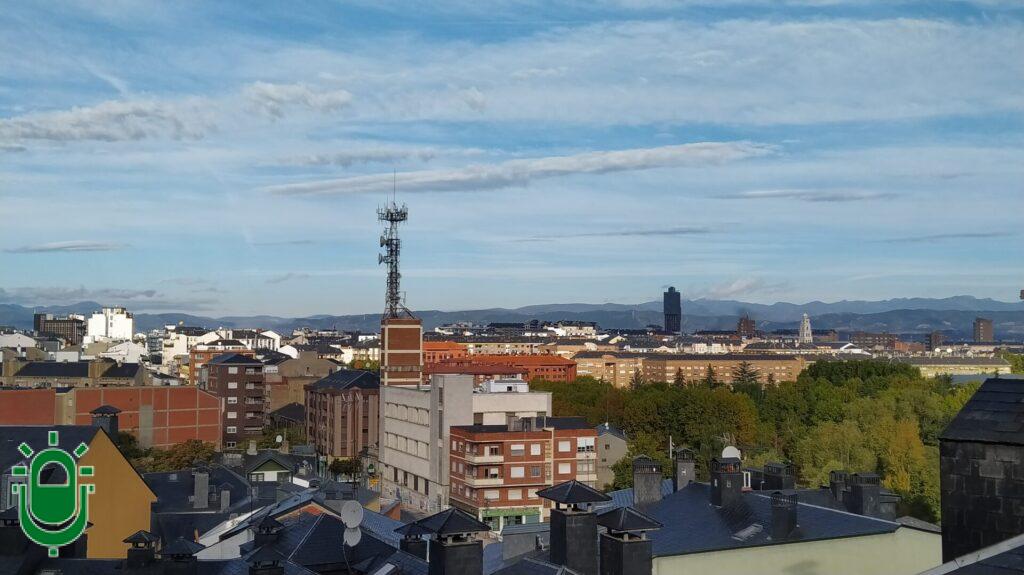 Vista general de Ponferrada en Otoño