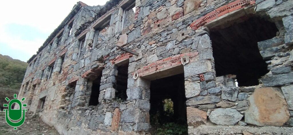 Vivienda poblado de La Piela en Cadafresnas