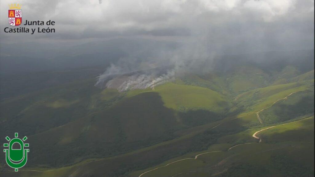 Incendio Pradela. Trabadelo. 25 junio 2026