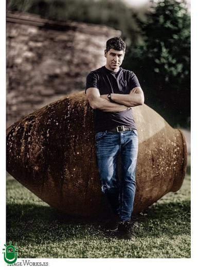 Hito para los vinos del Bierzo. El bodeguero César Márquez consigue los 100 puntos en la Guía Peñín para su vino «Pico Ferreira 2024»