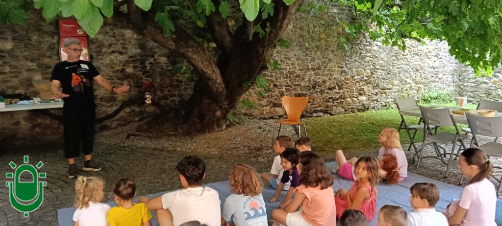 Niños. Talleres A la Sombra de la Higuera. 14 julio 2026