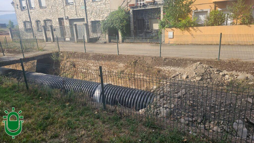 Tapando Canal Bajo en Compostilla. 14 julio 2026 (2)