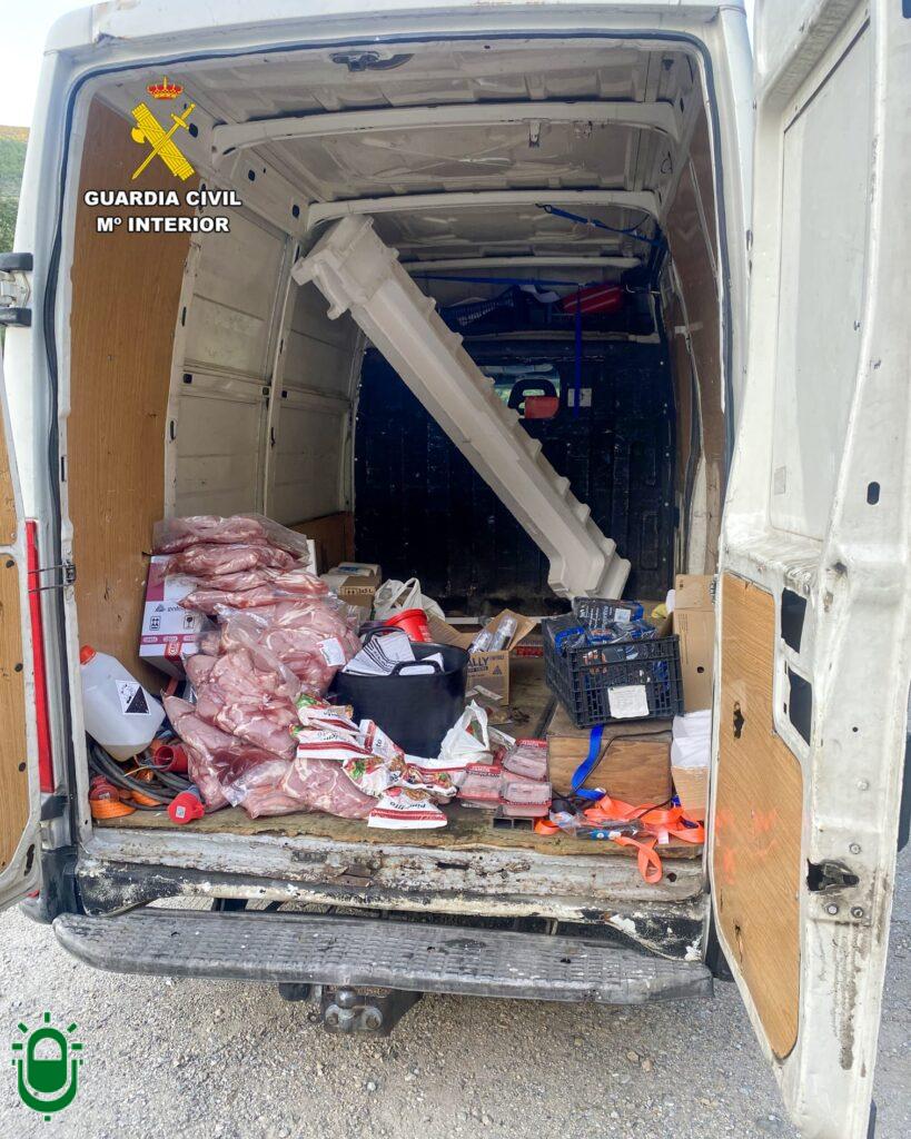 Un operativo de la Guardia Civil en los festivales musicales del Bierzo acaba con un detenido, medio centenar de denuncias y carne de cerdo incautada