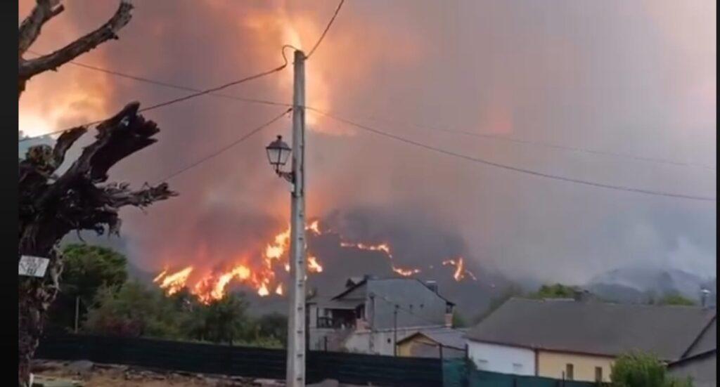Sexta declaración de alerta del verano, por riesgo de incendios forestales en Castilla y León. A partir de mañana y hasta el domingo