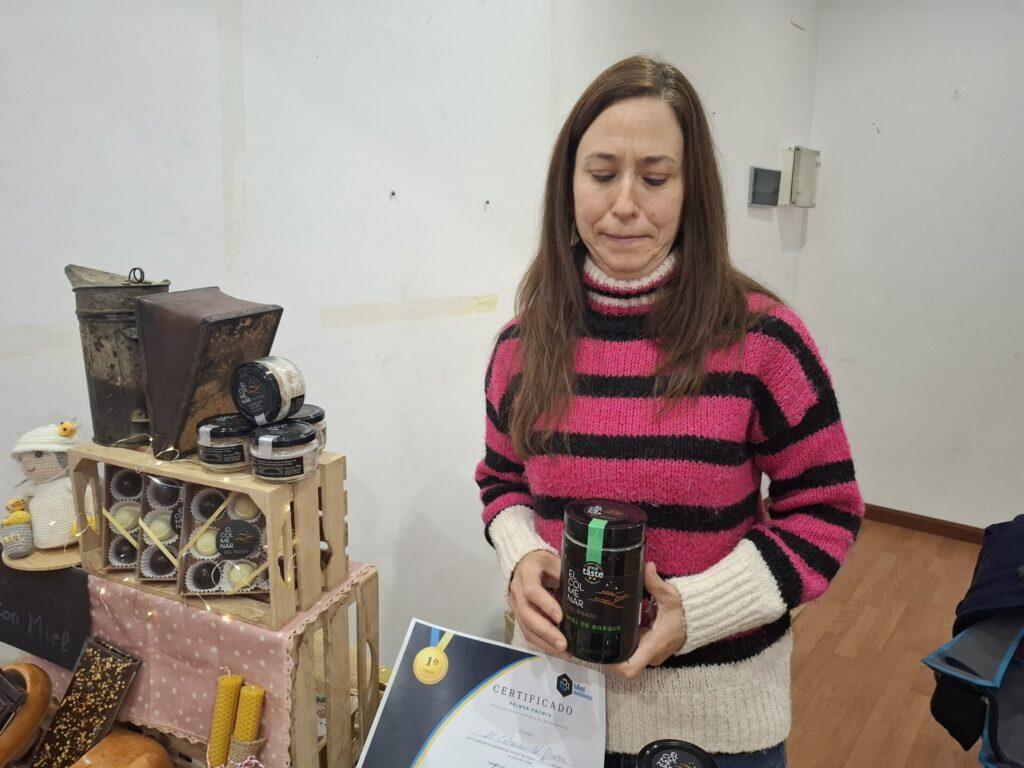 Tres mieles del Bierzo se alzan con los premios de la Feria de la Miel de Camponaraya